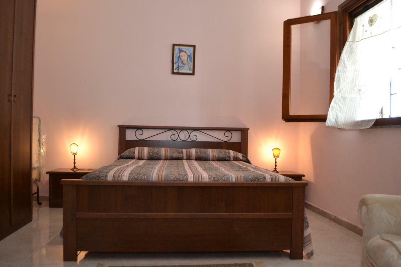 Villa Rosa - Ai Piedi Dell'Etna Brucoli Kültér fotó