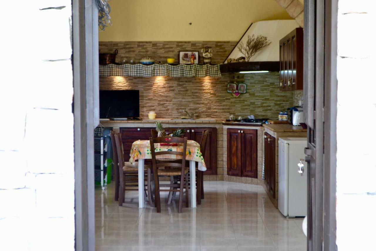 Villa Rosa - Ai Piedi Dell'Etna Brucoli Kültér fotó